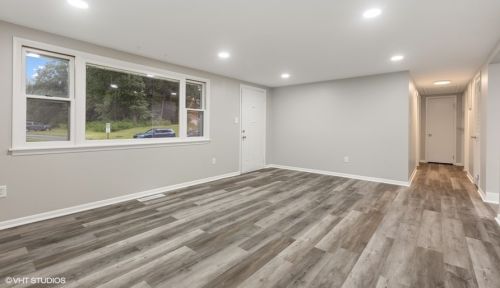 1909 Bruning Dr, Lorenzo, IL 60481-1711