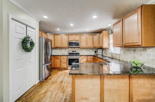 507 Whistlestop Dr, Holly Springs, GA 30189-3449