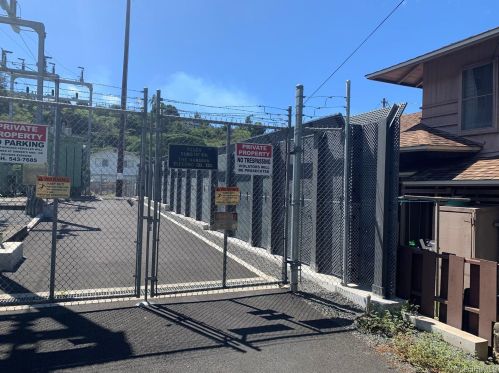 2357 Pauoa Rd, Honolulu HI  exterior