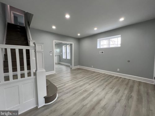 551 Gilham St, Philadelphia PA  19111-5230 exterior