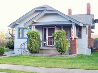 204 Gordon Ave, Spokane, WA 99207-1826