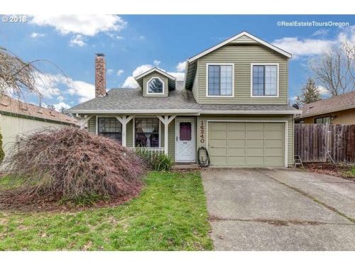 14240 Fanno Creek Ct, Portland, OR 97224-8147