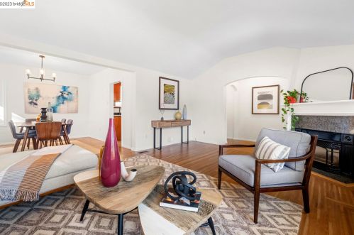 1209 Brighton Ave, Berkeley, CA 94706-1309