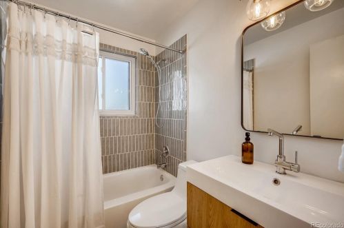 7323 Tamarac St, Englewood CO 80112-1836 exterior