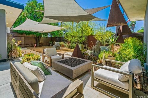 5177 Carlingford Ave, Riverside CA  92504-1311 exterior