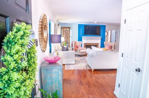 505 Bainbridge Dr, Atlanta GA  30327-4273 exterior