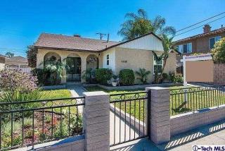 11648 Rives Ave, Downey, CA 90241-4547