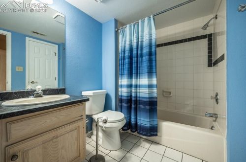 516 Archer Dr, Pueblo CO  81007-3637 exterior