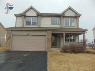 1009 Hamilton St, Joliet, IL 60404-7248