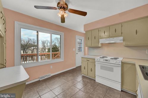 1561 Waggoners Gap Rd, Carlisle PA  17013-8353 exterior