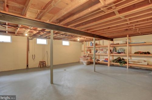 966 Mccosh St, Hanover PA 17331-1833 exterior