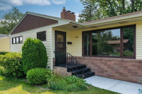 4614 Otsego St, Duluth, MN 55804-1502