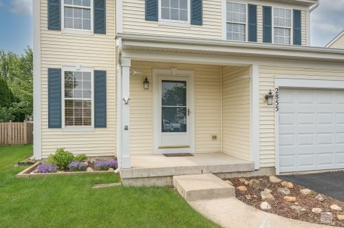 2855 Frances Ln, Boulder Hill, IL 60538-5111