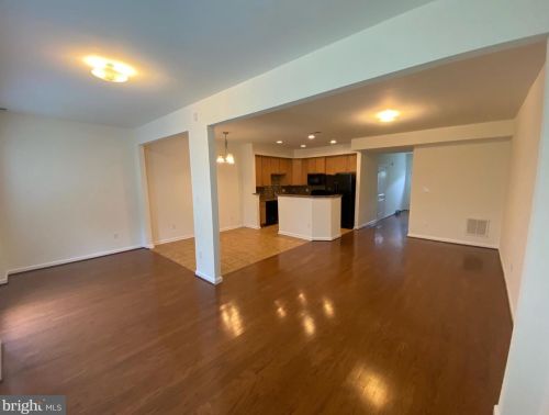 95 Sundance Dr, Trenton NJ 08619-3967 exterior