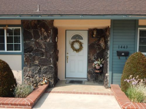 1443 Northview Pl, Redlands, CA 92374-6342