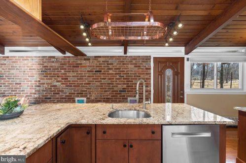 1006 Somerset Ln, Silver Spring MD 20904-6241 exterior