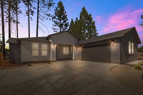 5710 Pentz Rd, Paradise, CA 95969-6041