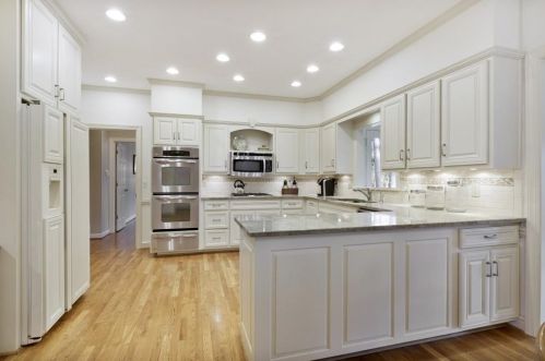 230 Cameron Rdg Dr, Atlanta GA  30328-4709 exterior