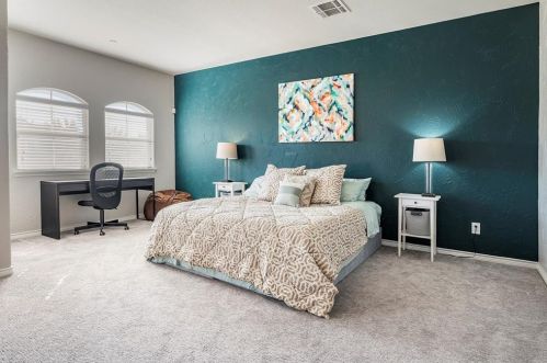 4285 Indian Run Dr, Carrollton TX 75010-3297 exterior