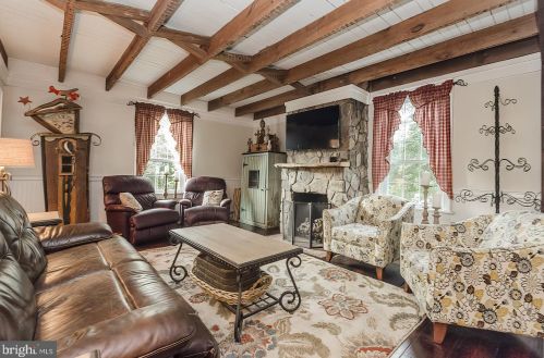 1122 Duncan Rd, Harpers Ferry WV 25425-5350 exterior