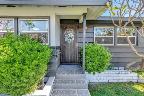 445 Flower St, Orange, CA 92868-1930