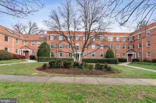 2234 Washington Ave, Silver Spring, MD 20910-2639