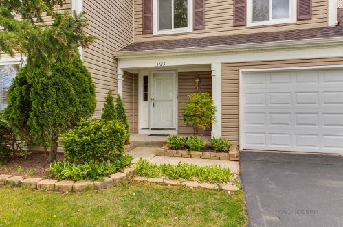 5125 Beechwood Ave, Gurnee, IL 60031-1775