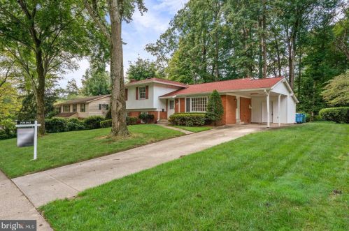 5510 Ravenel Ln, Springfield, VA 22151-2424