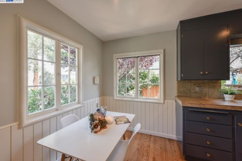 837 Glen Dr, San Leandro, CA 94577-3866