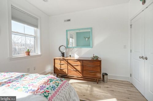 2537 Gordon St, Philadelphia PA 19132-4631 exterior