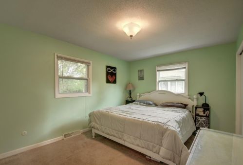 3219 Rustic Ln, Crown Point IN  46307-8913 exterior