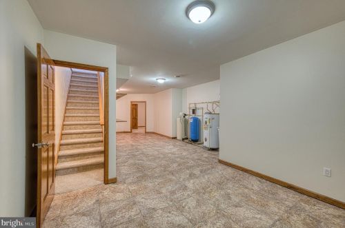 345 Journey Ln, Berkeley Springs WV exterior