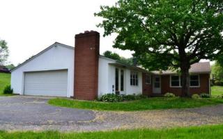 1900 Deerwood Cir, Howenstein OH  44626-9566 exterior