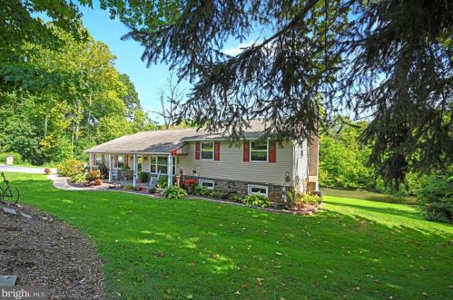 50 Elm Ct, Lancaster, PA 17603-9768