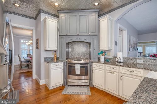 874 Pheasant Hill Rd, Summit Point WV  25446-3634 exterior