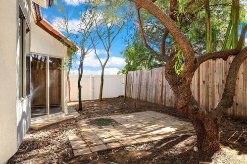 6670 Avenida Michaelinda, Riverside CA  92509-7227 exterior