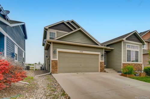 2320 Summerpark Ln, Fort Collins, CO 80524-2024