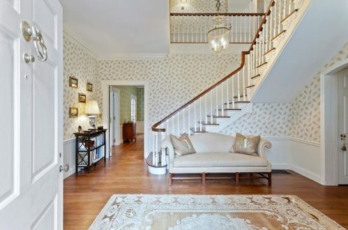 2867 Habersham Rd, Atlanta GA  30305-2939 exterior