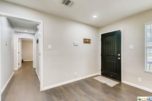355 Hatcher Ave, San Antonio TX  78223-3405 exterior
