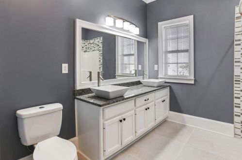 1715 Evans Dr, Atlanta GA  30310-4503 exterior