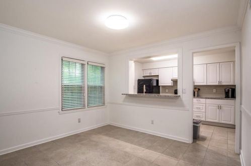 34 Arpege Way, Atlanta GA  30327-1020 exterior