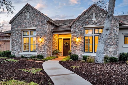 3339 Greenview Dr, Folsom, CA 95762-5246
