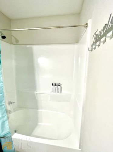 5332 Denny Dr, Atlanta GA  30349-5206 exterior