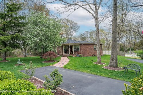 655 Burke Rd, Jackson Twp, NJ 08527-4828
