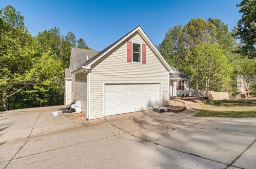 1819 River Run Rd, Monroe, GA 30656-7205