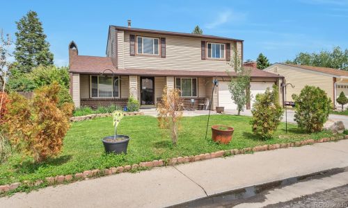 4640 Laredo St, Denver, CO 80015-1450