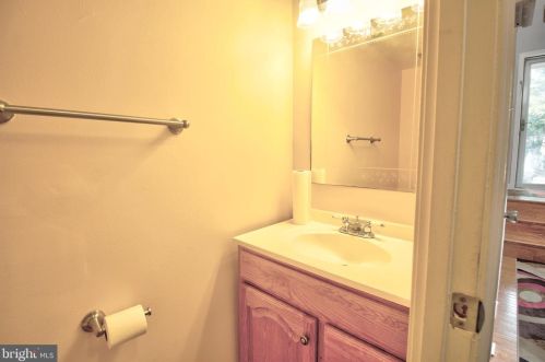 1605 Ingram Ter, Silver Spring MD 20906-5932 exterior