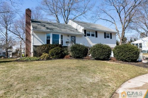 21 Kent Pl, Metuchen, NJ 08840-1020
