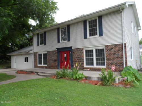 403 14th St, Kendricktown, MO 64836-2655