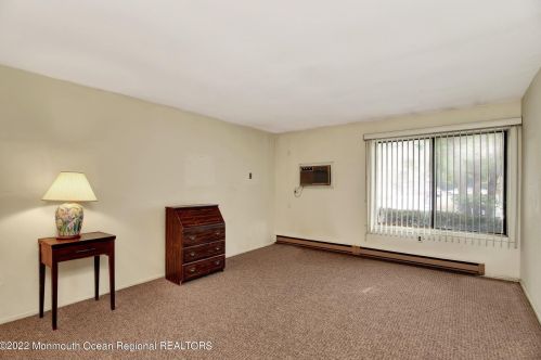 15 Manchester Ct, Tinton Falls NJ 07701-5493 exterior